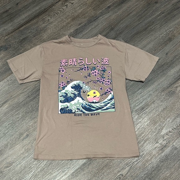 Graphic Tee with Wave and Cherry Blossom Design - Picture 5 of 6